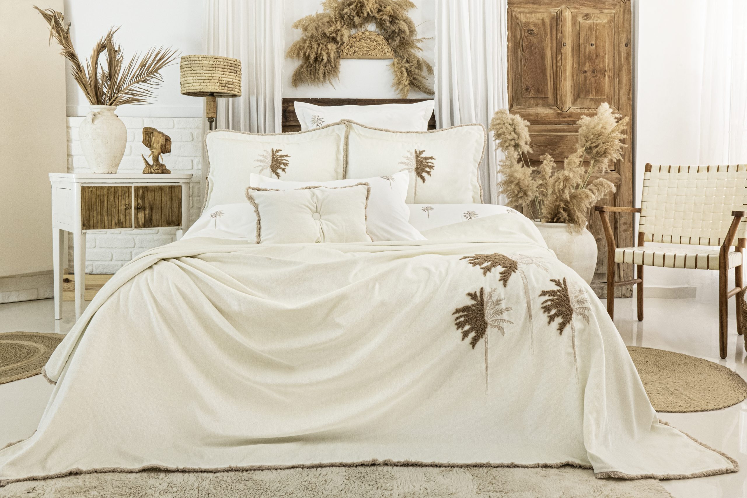 ARMADA 8 PRÇ YATAK ÖRTÜSÜ - KREM